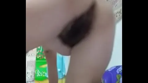 呦女 · 橘花凛