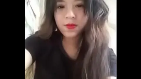 侏儒中国 · 巨乳温泉
